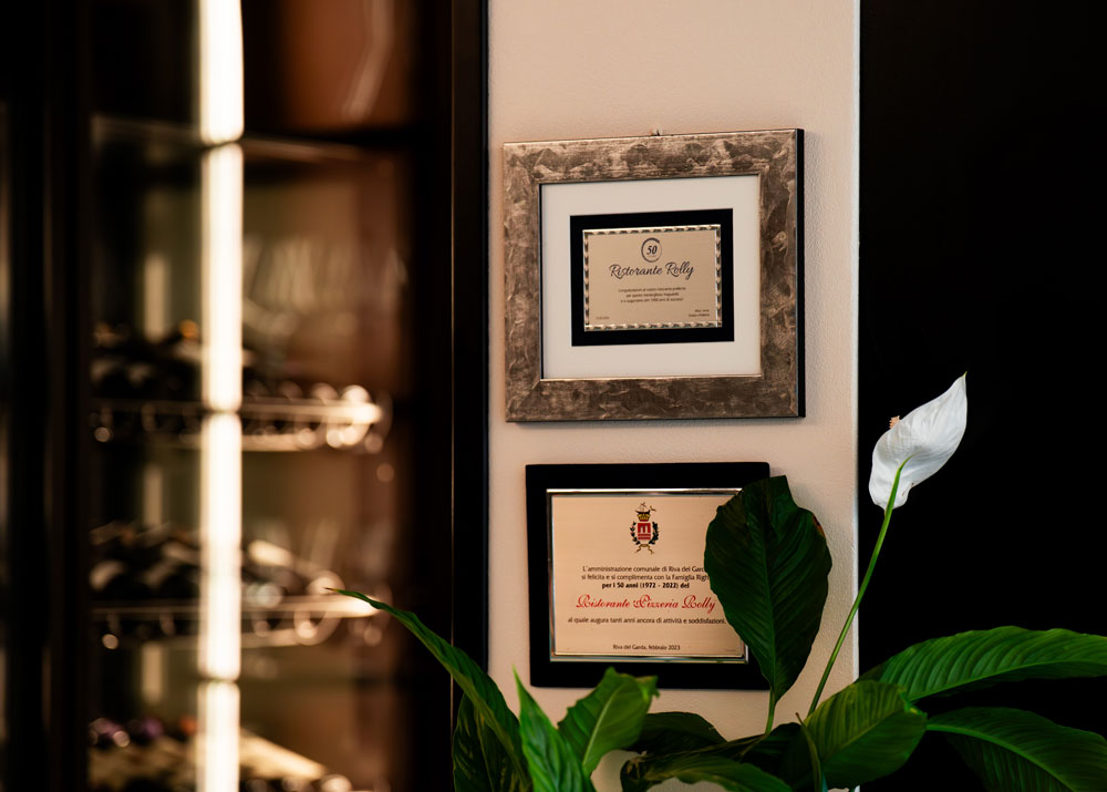 Albergo Ristorante Rolly | Ristorante Hotel Rolly  - Tradizione gastronomica famigliare ad un passo dal centro di Riva del Garda e dal Lago